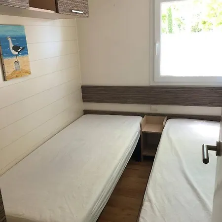 Mobilhome 4/6 Personnes Proche La Palmyre, Royan *