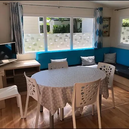 Mobilhome 4/6 Personnes Proche La Palmyre, Royan مكان تخييم *