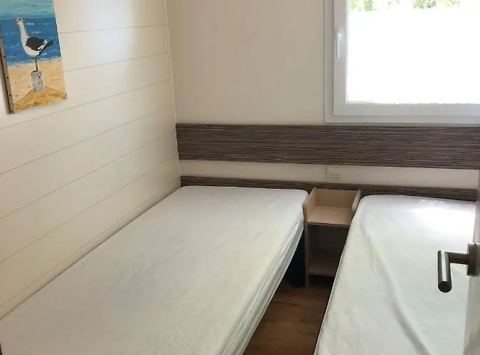 Mobilhome 4/6 Personnes Proche La Palmyre, Royan *