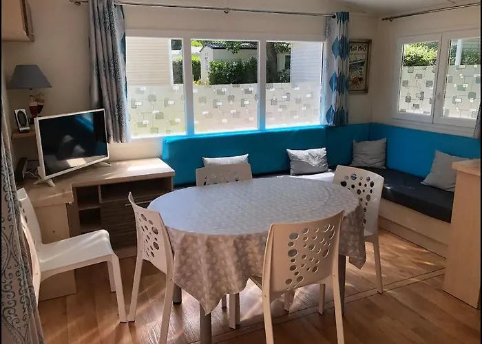 Mobilhome 4/6 Personnes Proche La Palmyre, Royan Camping *